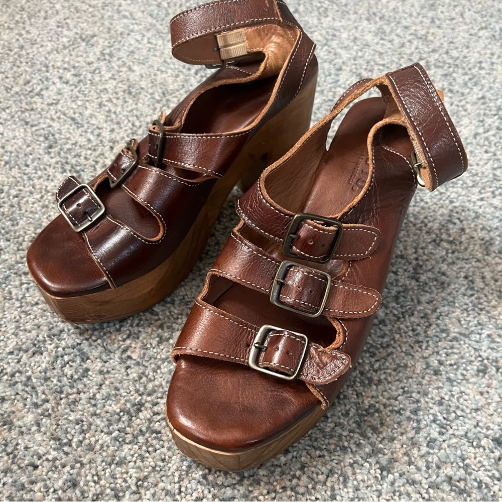 Bed Stu Jordyn Leather Wood Platform Clog Sandal Buckle Straps